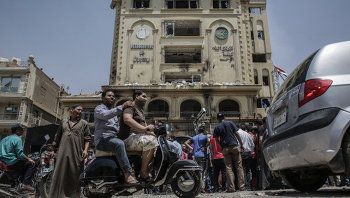 Эксперт\: Египет на грани гражданской войны